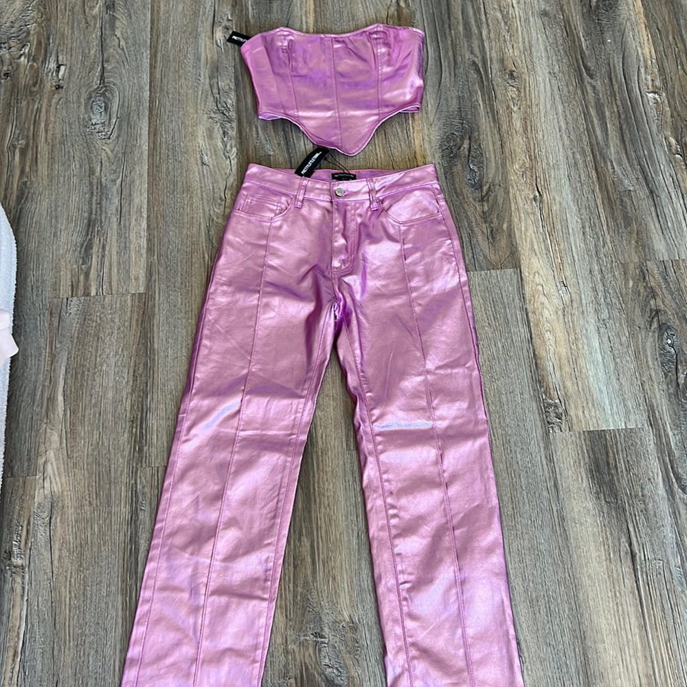 pretty little thing set size US 6 new with tags